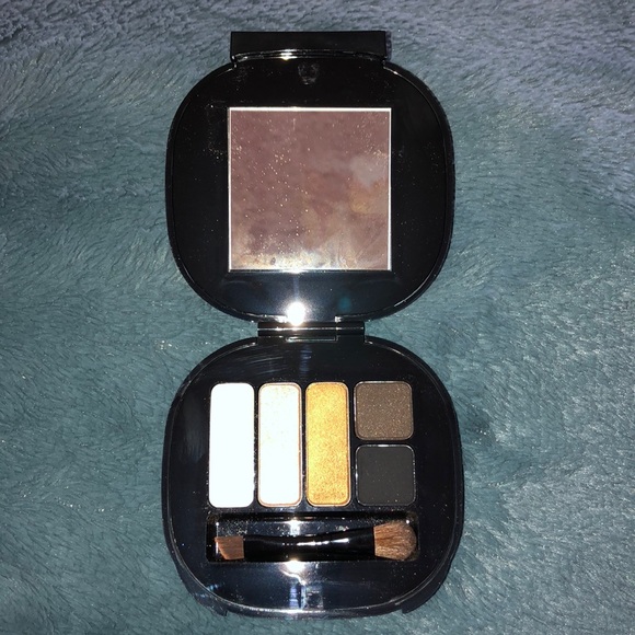 MAC stroke of midnight Smokey eyeshadow palette - Picture 1 of 3